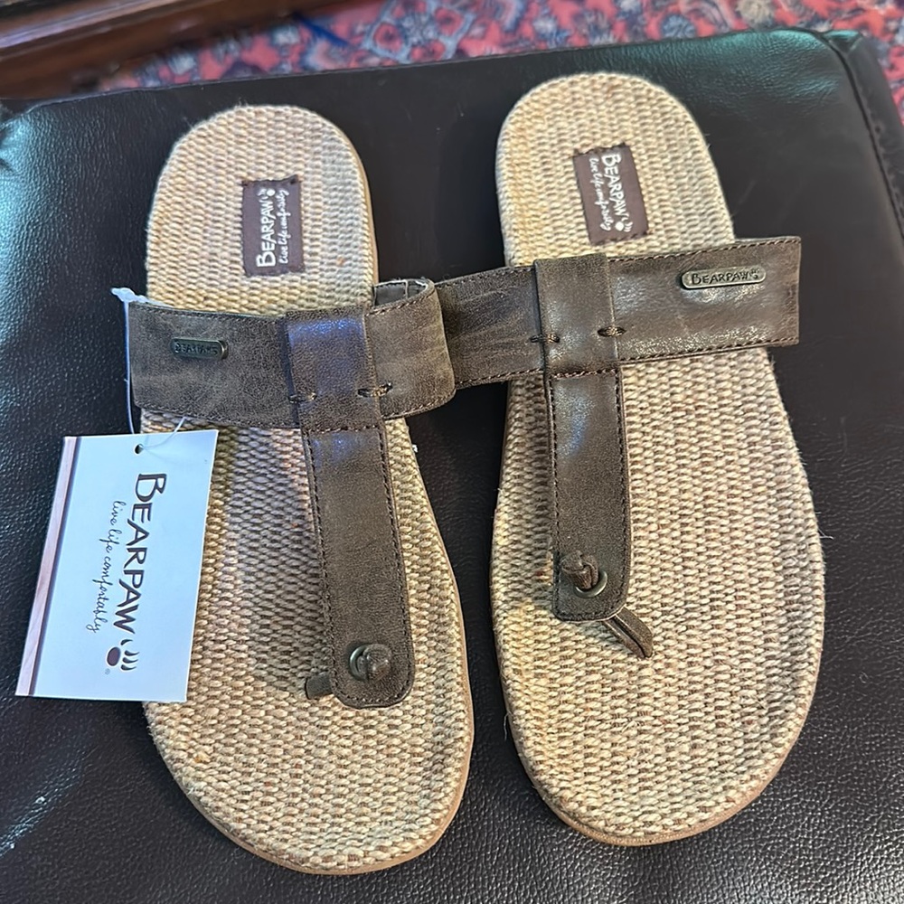 BEARPAW 🩴